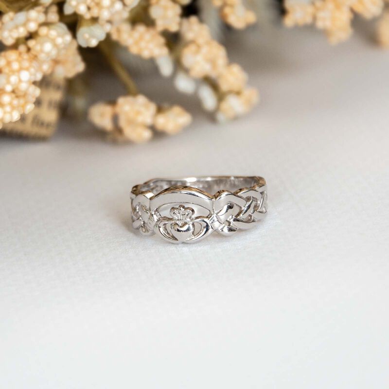 Hallmarked Sterling Silver Woven Band Ring With Claddagh Design